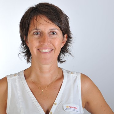 Clédia Nys, directrice du magasin Chablais Stores Fermetures - Komilfo