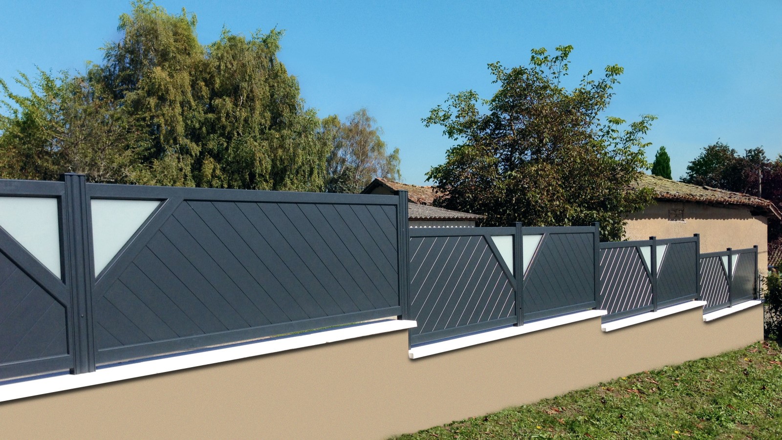 L'aluminium gris pour votre clôture de jardin - Komilfo