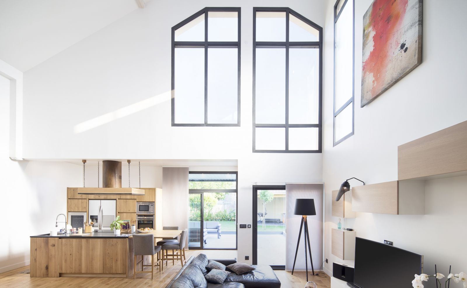 Fenêtres et baies vitrées aluminium pour un intérieur au style design - Komilfo