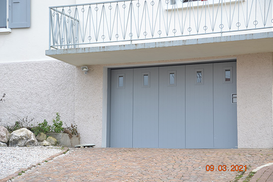 Porte de garage latérale à Evian