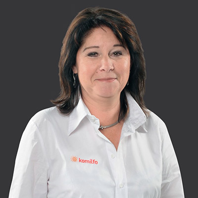 portrait de l'expert Komilfo Marie Djelloul