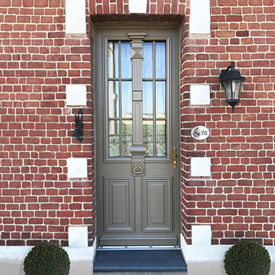 porte d'entrée vitrée en bois