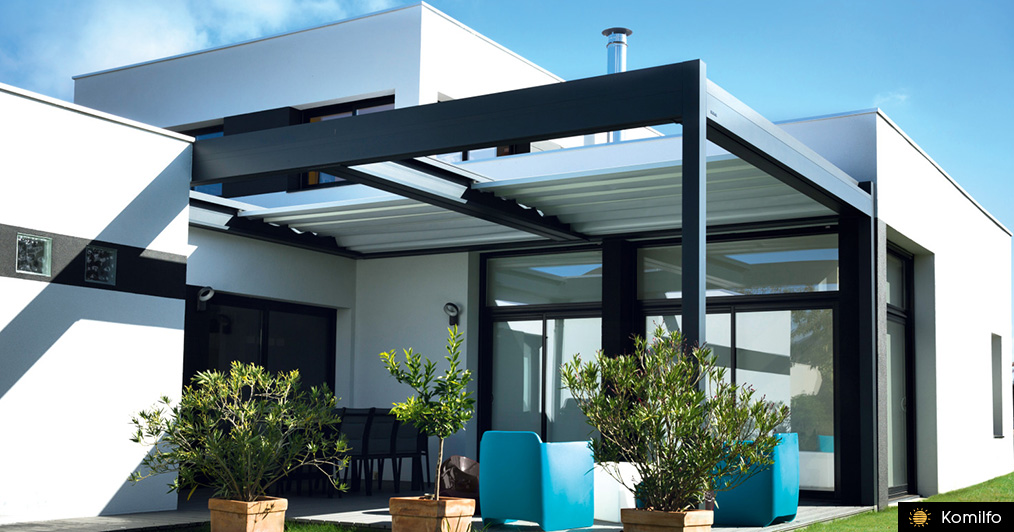 Pergola adossée Velum Komilfo