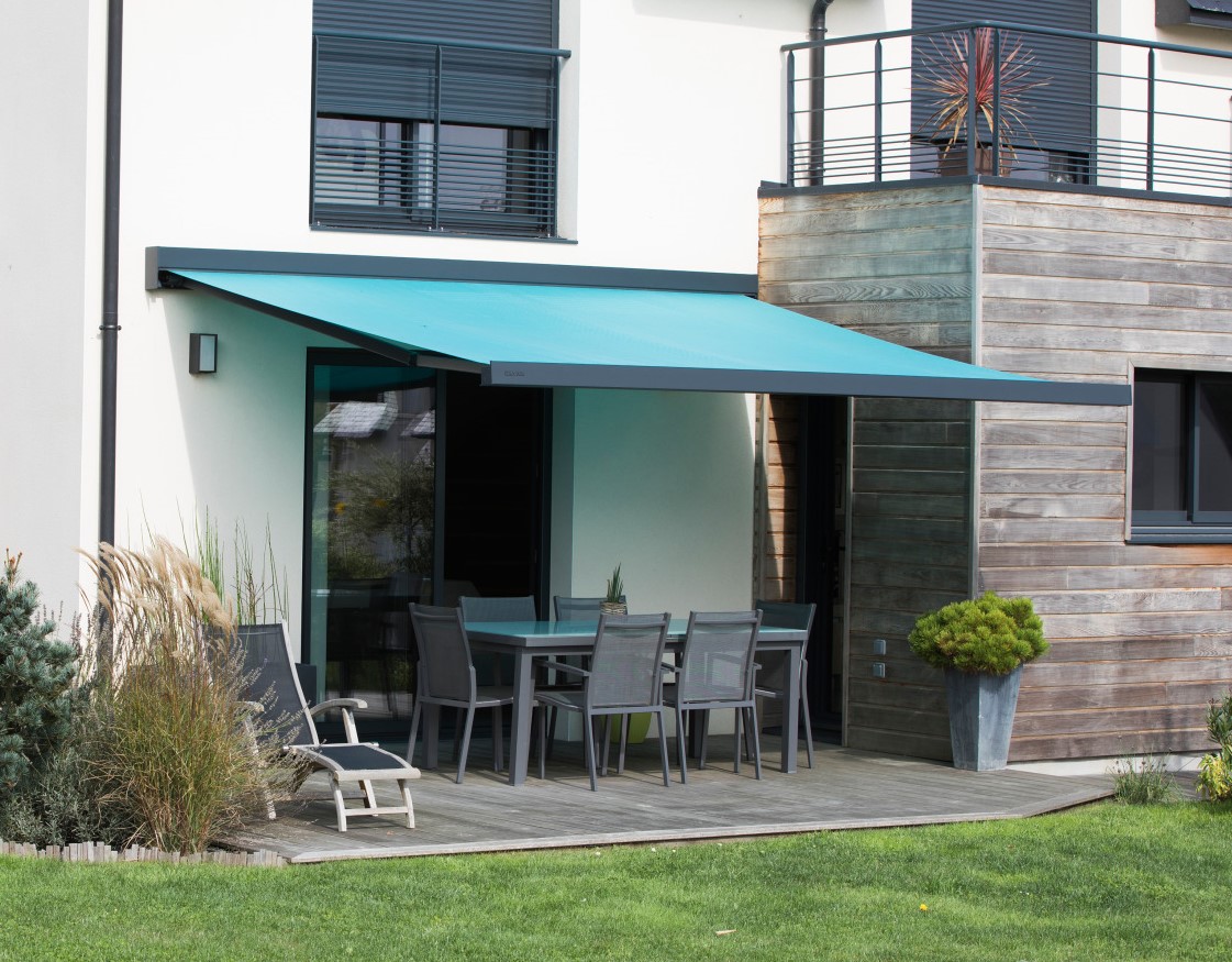 Guide - Store banne ou pergola aluminium : que choisir ?