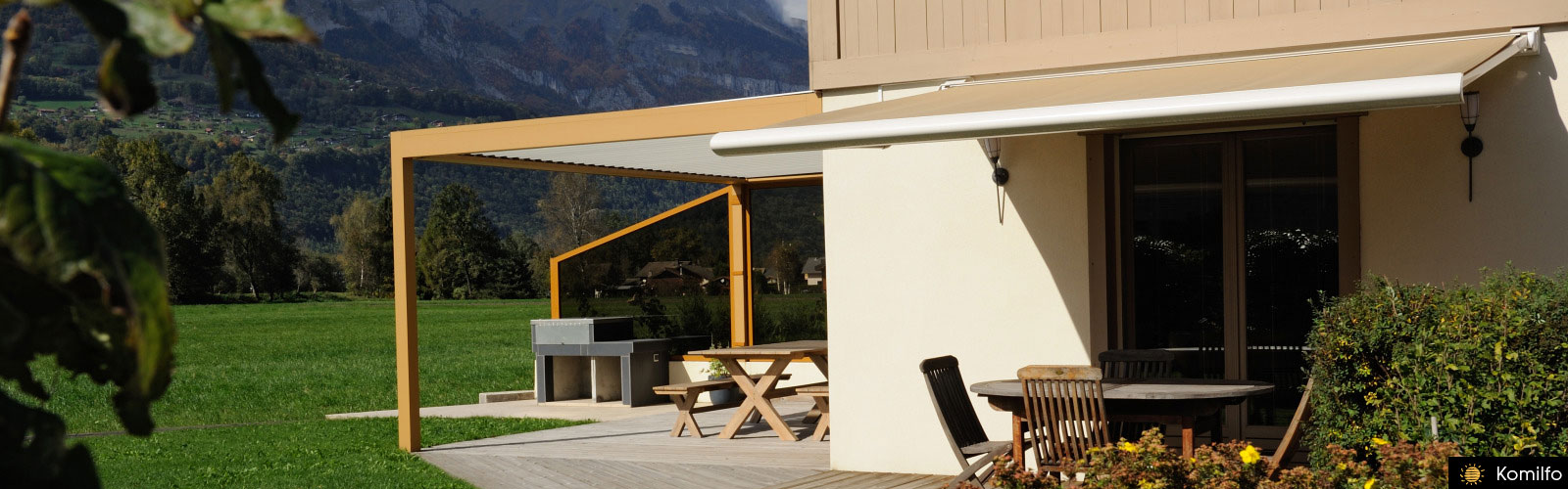 Guide - Store banne ou pergola aluminium : que choisir ?