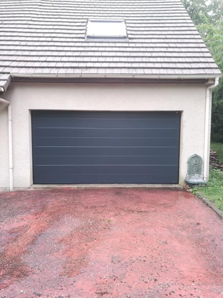 Porte de garage sectionnelle plafond