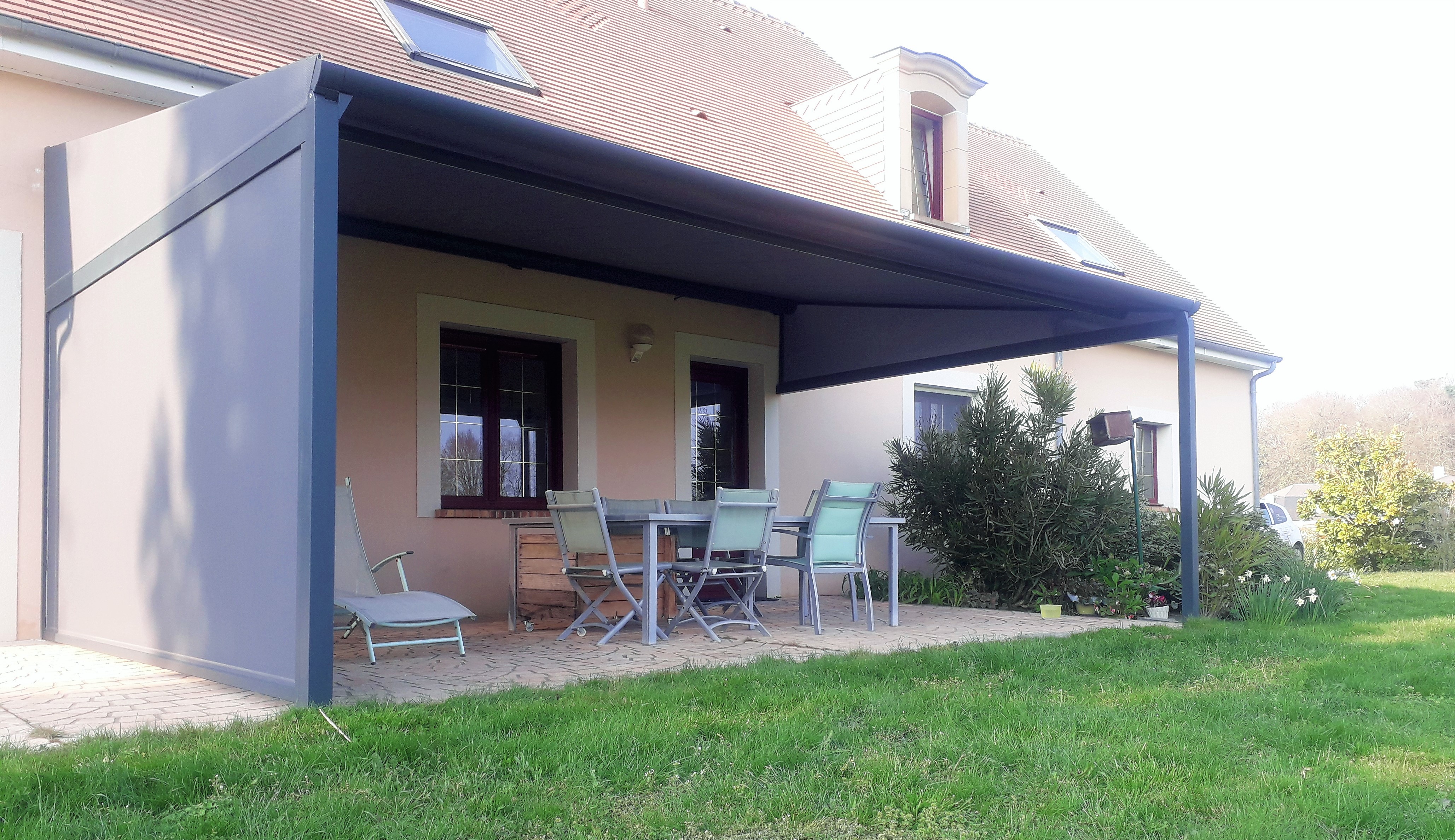 Pergola à toile avec screen le mans