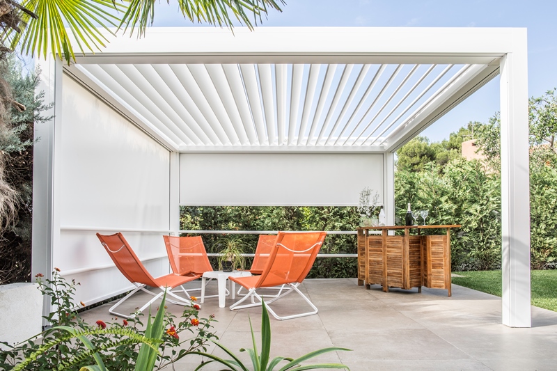 Pergola à lames orientables bioclimatique Perpignan Herter