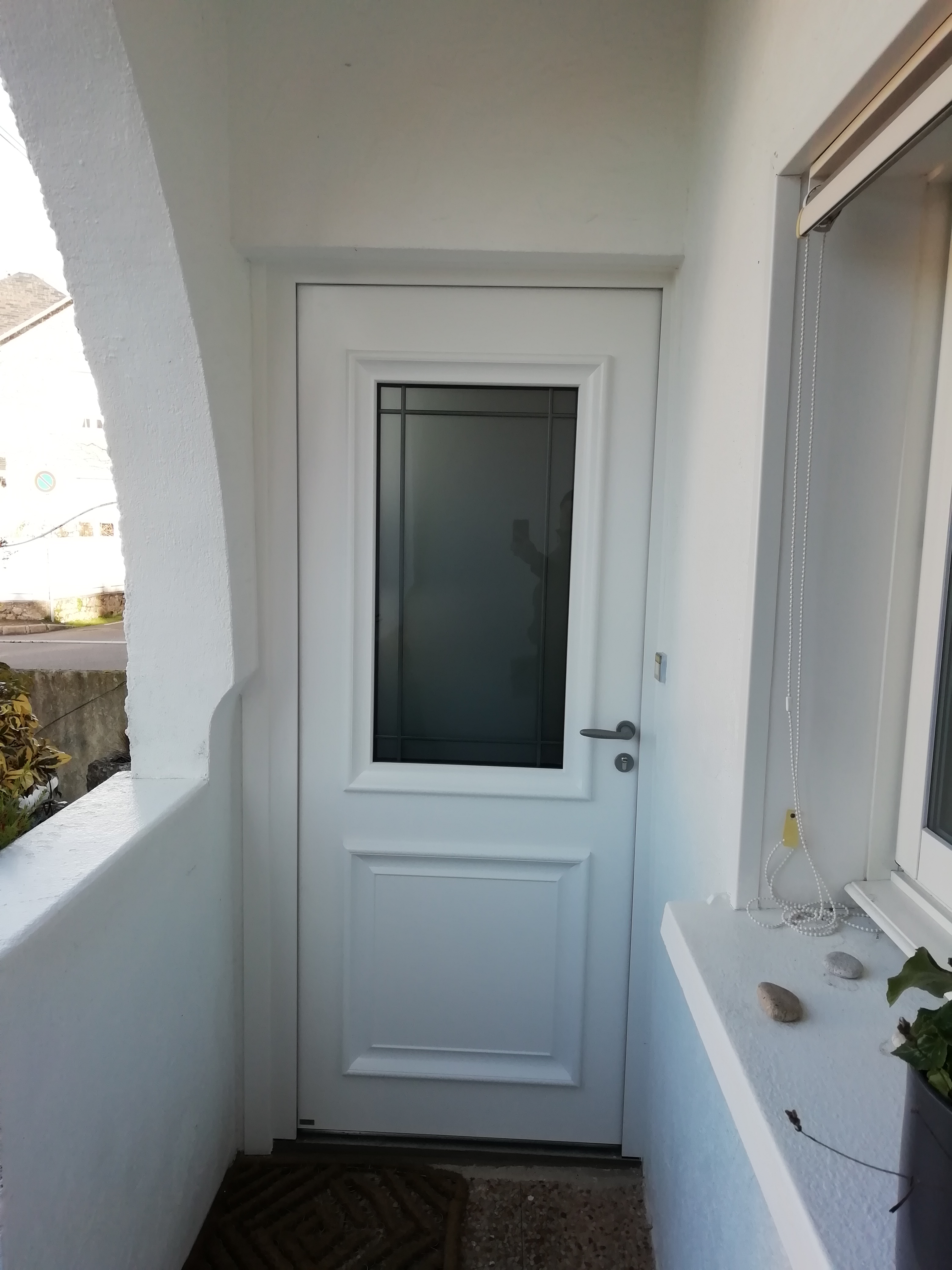 Porte d'entrée aluminium - Komilfo Somover Le Pouliguen (44)