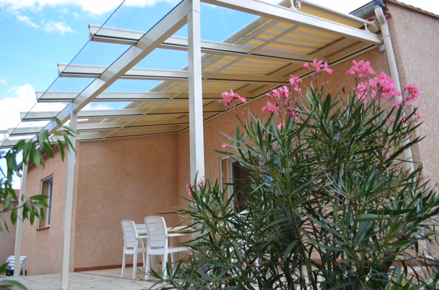 Oasis de verre à Sorède - Komilfo Herter à Argelès sur mer (66)