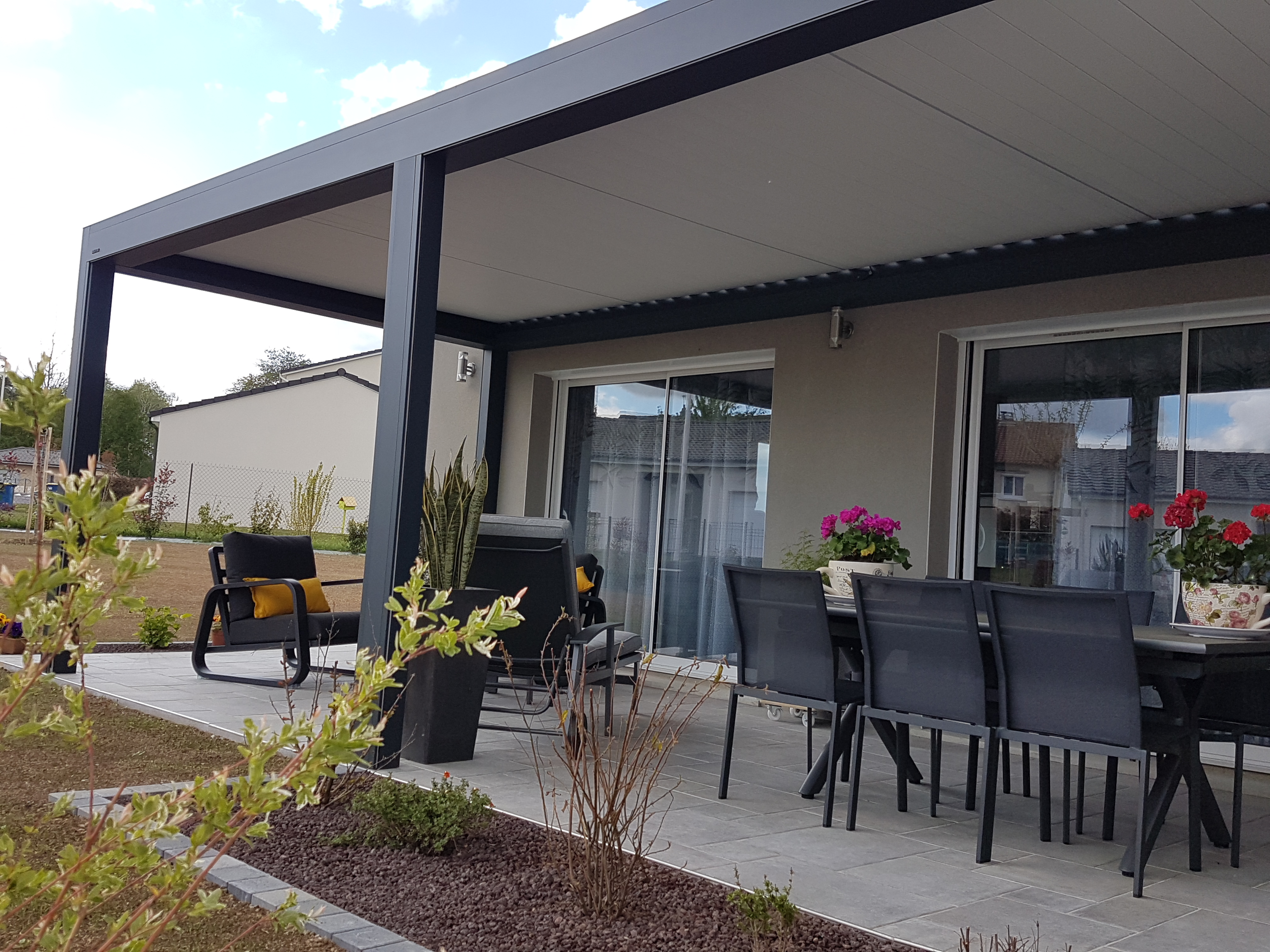 grande pergola bioclimatique