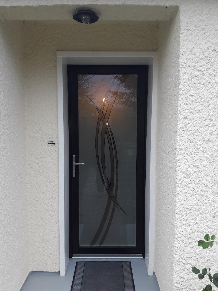porte d'entrée vitrée